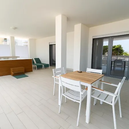 Marisabella 2 * בארי