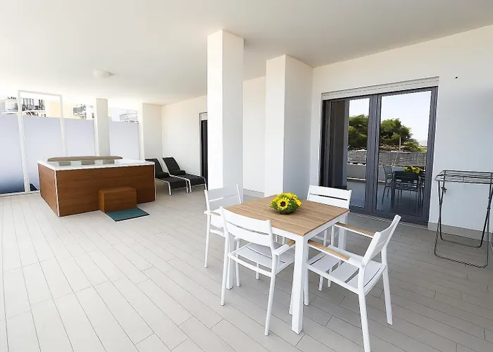 Marisabella 2 * בארי